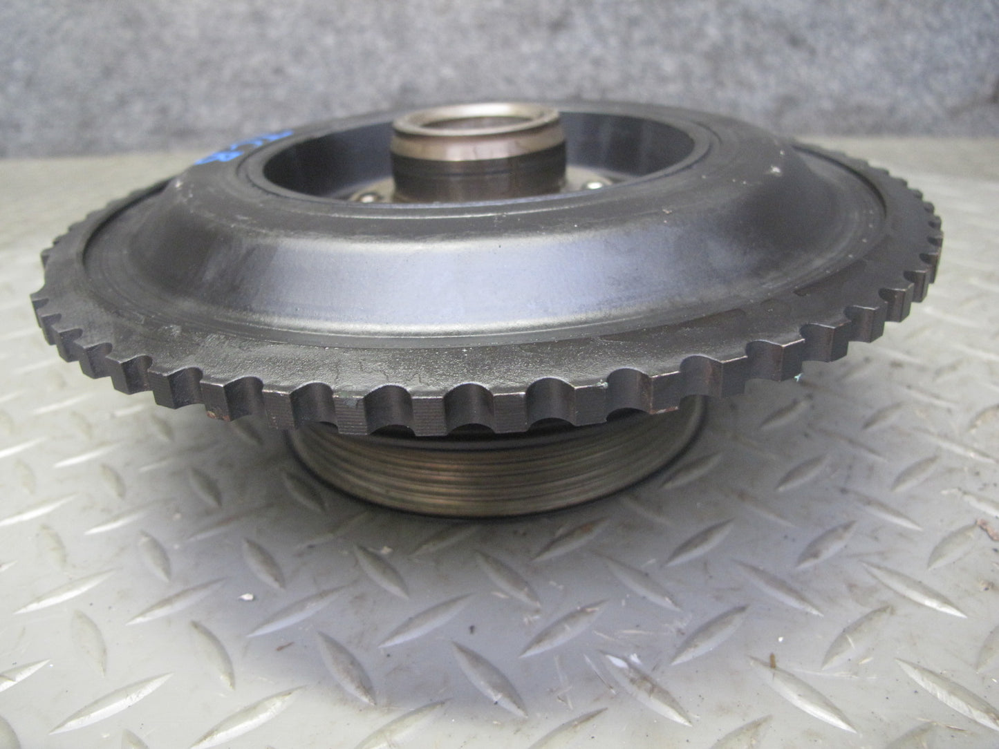 96-99 BMW E36 M52 Engine Crankshaft Pulley Harmonic Balancer Damper OEM