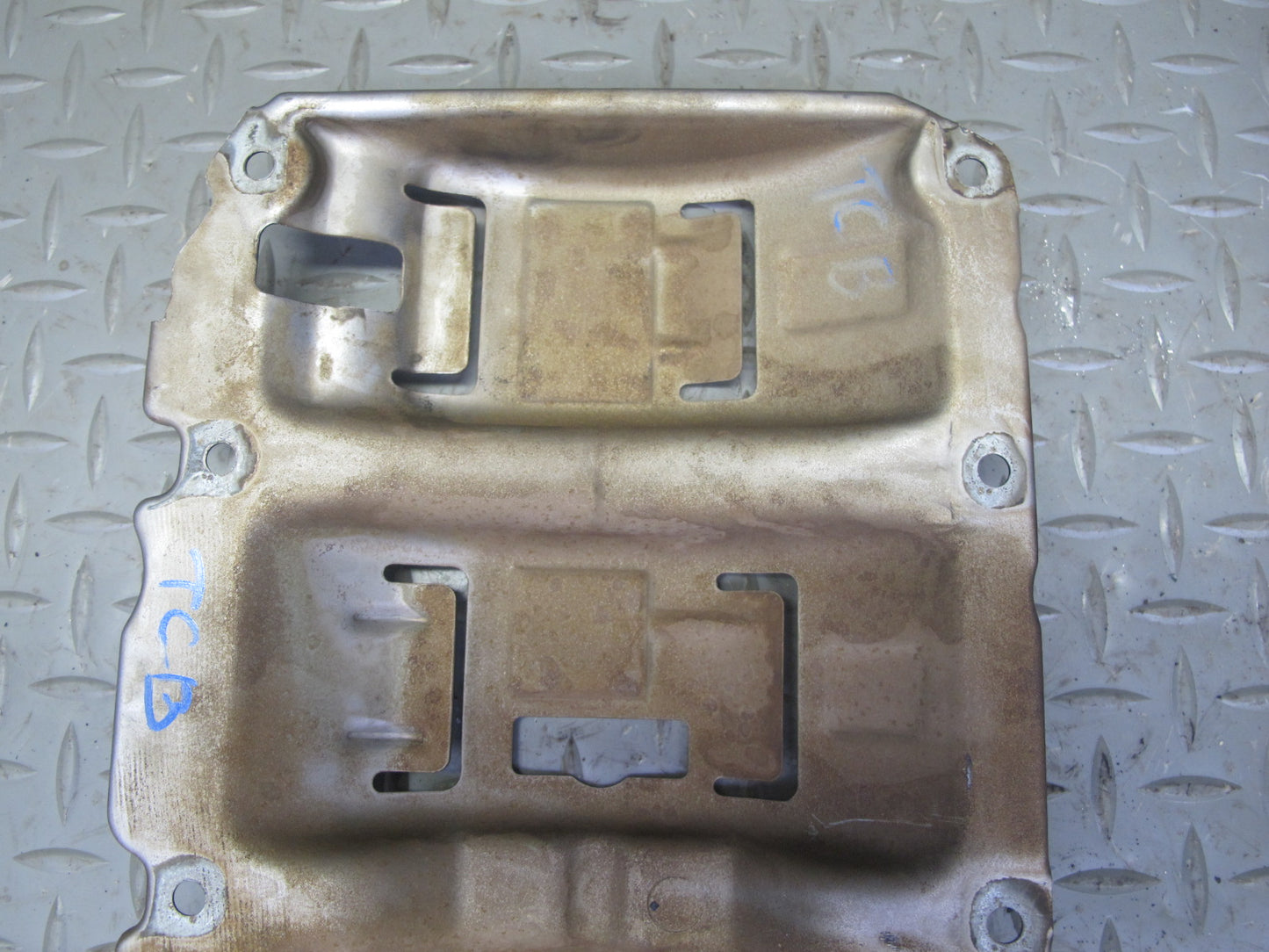 96-99 BMW E36 E39 M52 M50 Engine Oil Baffle Deflector Plate OEM