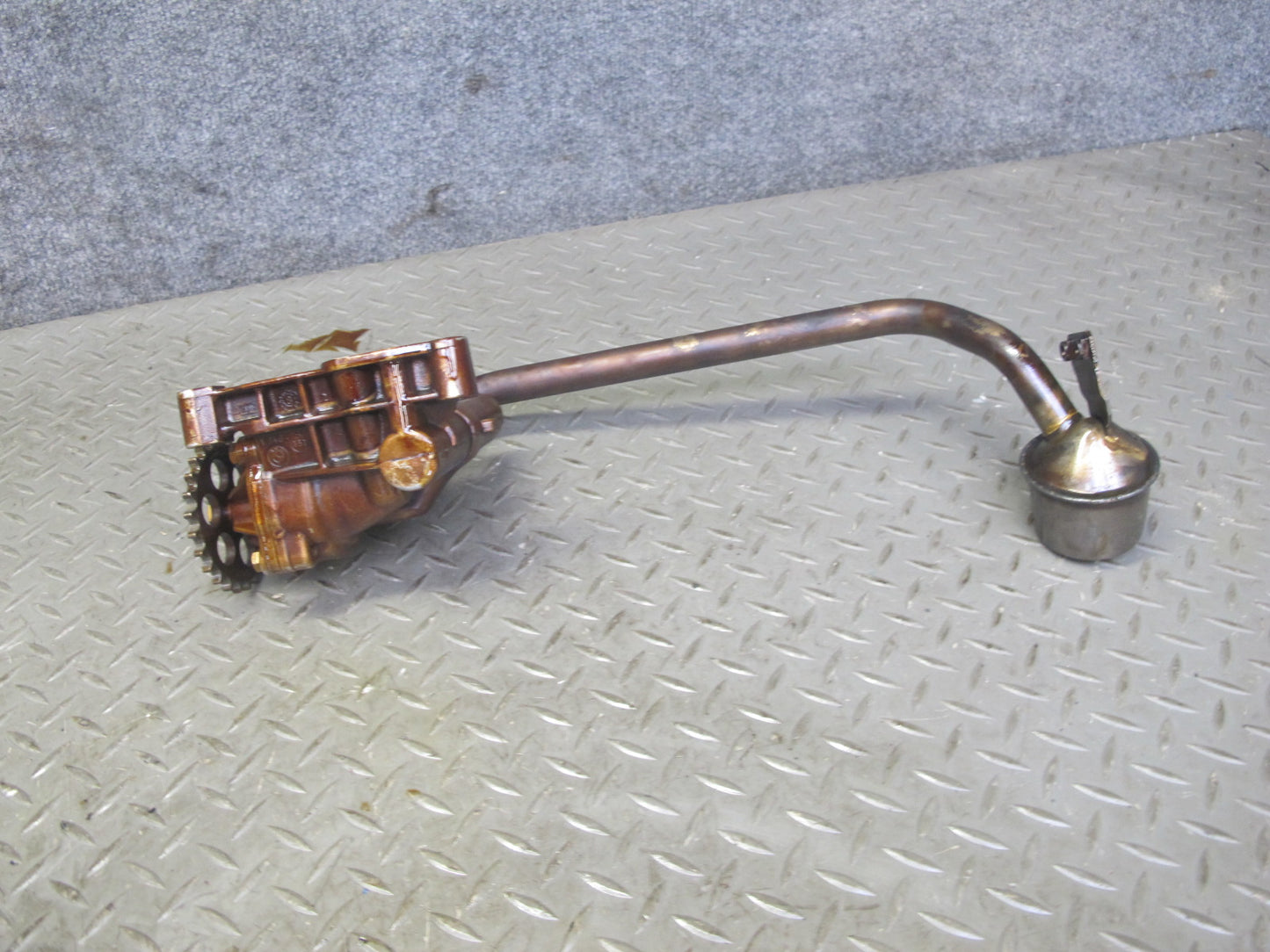 93-99 BMW E36 M50 M52 Engine Motor Oil Pump w Pickup Suction Tube Pipe OEM