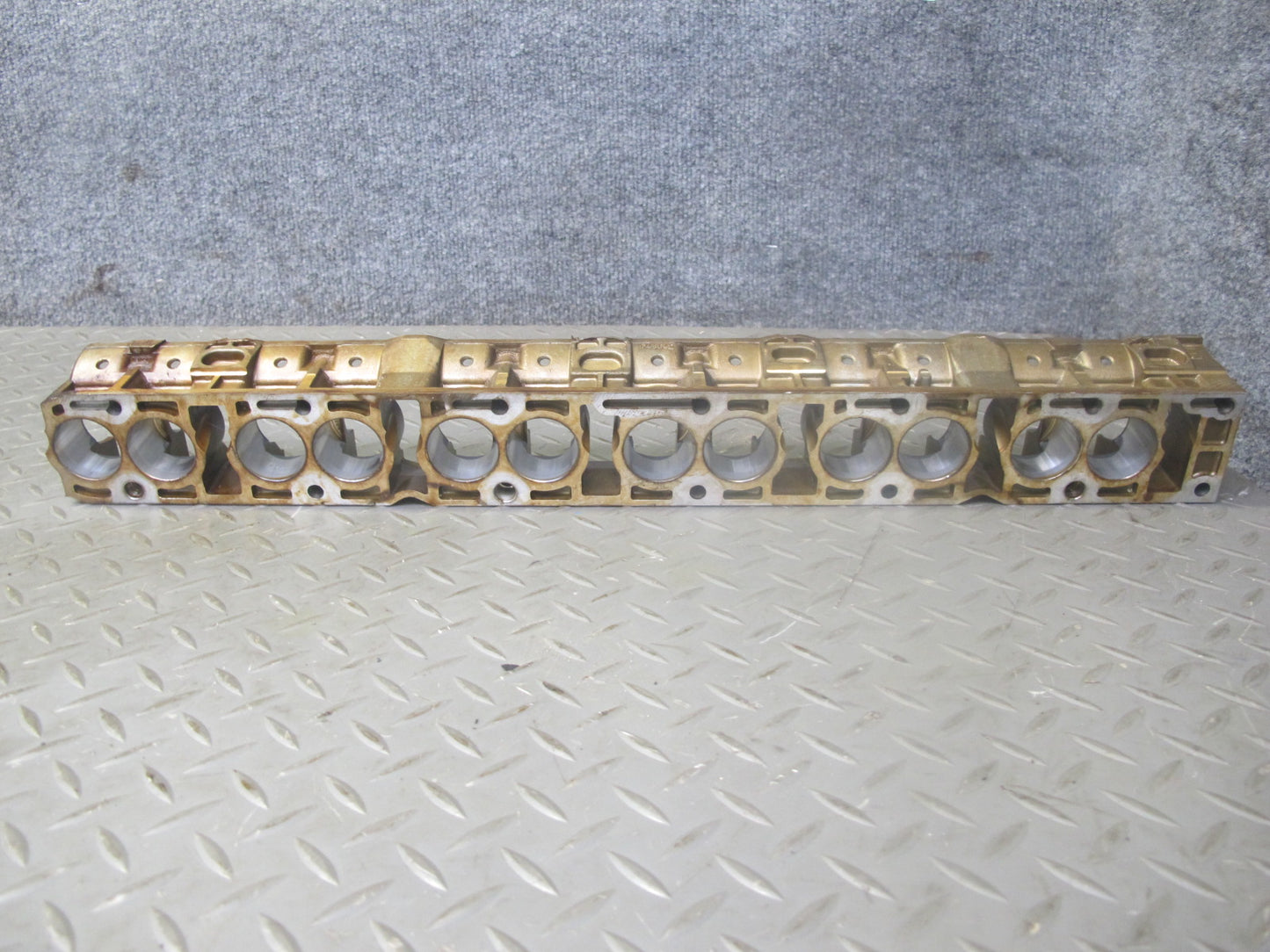 96-99 BMW E36 E39 Z3 M52 Engine Intake Camshaft Bearing Ledge Tray Set OEM