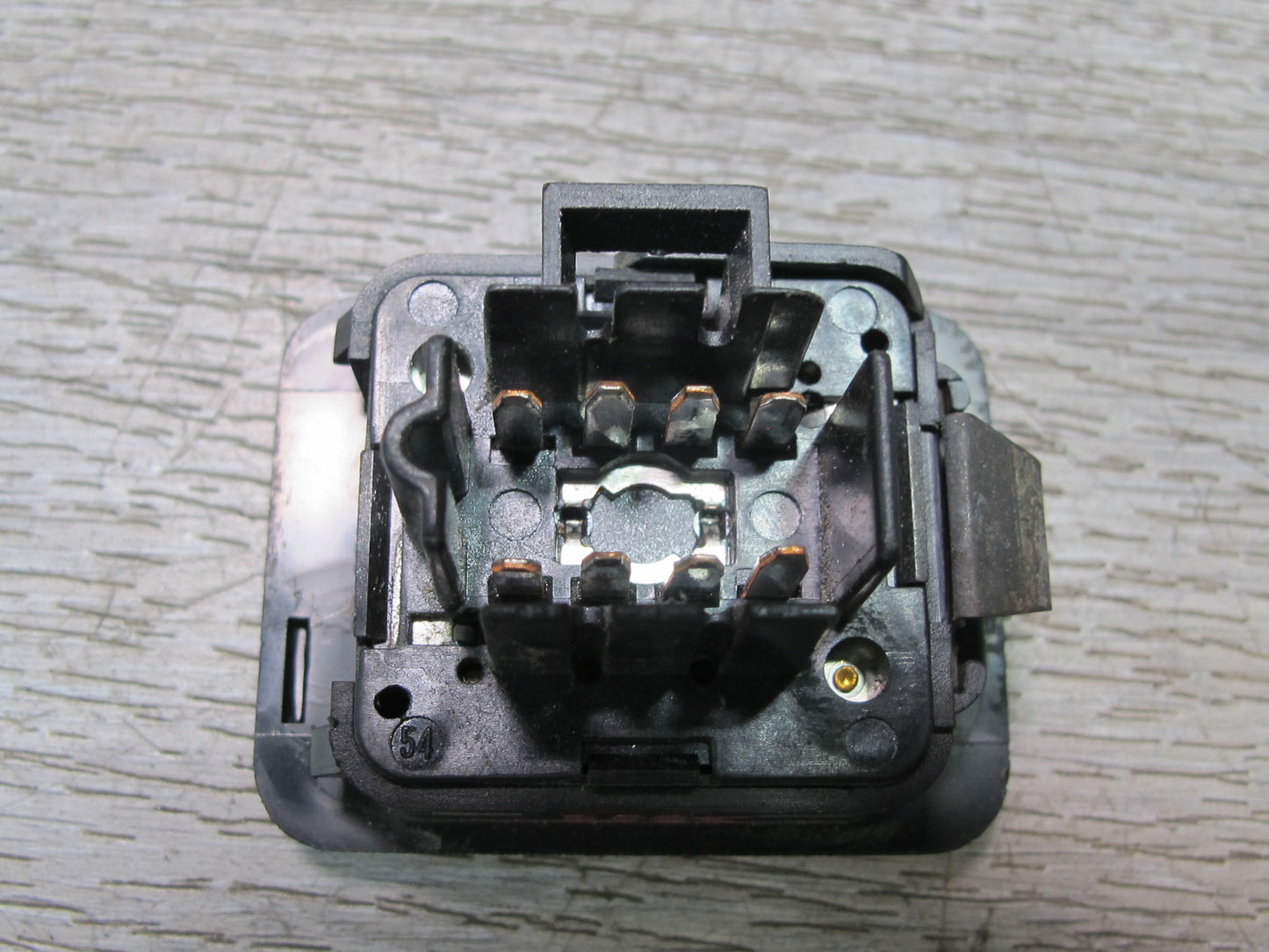 2003-2005 Hummer H2 Rear Back Door Lock Unlock Switch 15083089