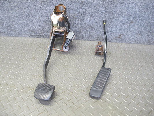 1993 Nissan Z32 300ZX M/T Gas Acceleration Throttle & Brake Stop Pedal Set OEM