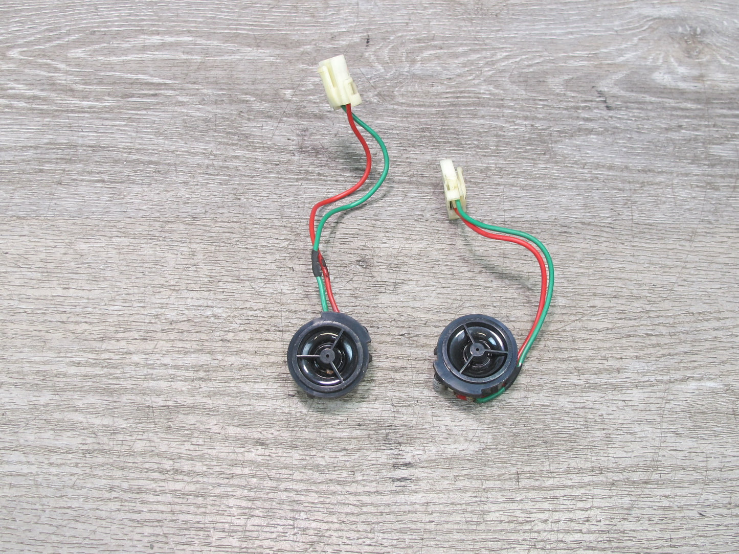 2003-2007 Hummer H2 Front Left & Right A Pillar Tweeter Speaker Set of 2