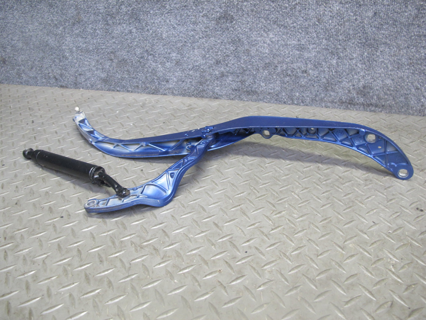 1997-2004 Porsche Boxster 986 Convertible TOP Lever Hinge Support Arm Set