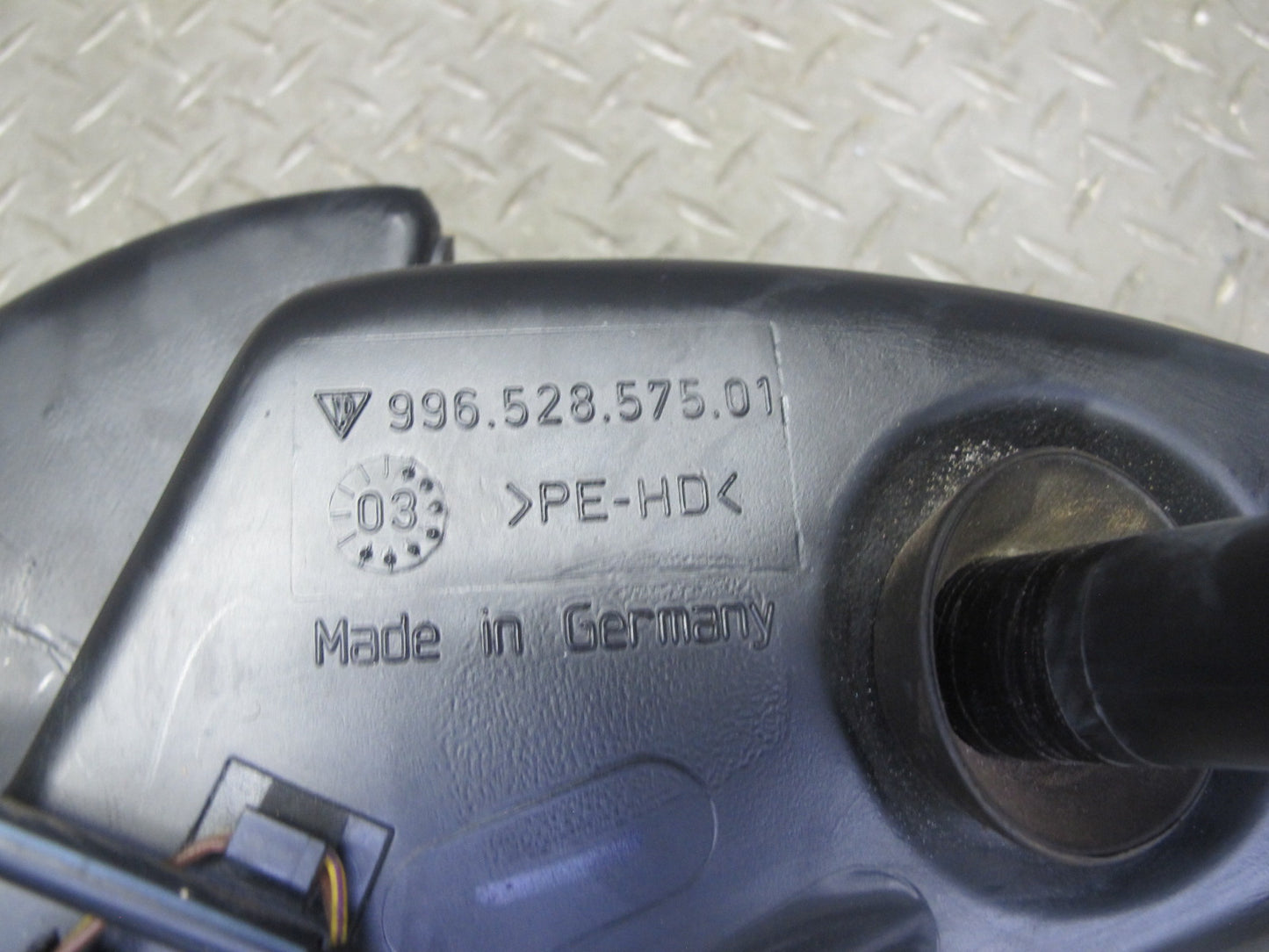 1997-2004 Porsche Boxster 986 Windshield Washer Reservoir Tank W/ Pump