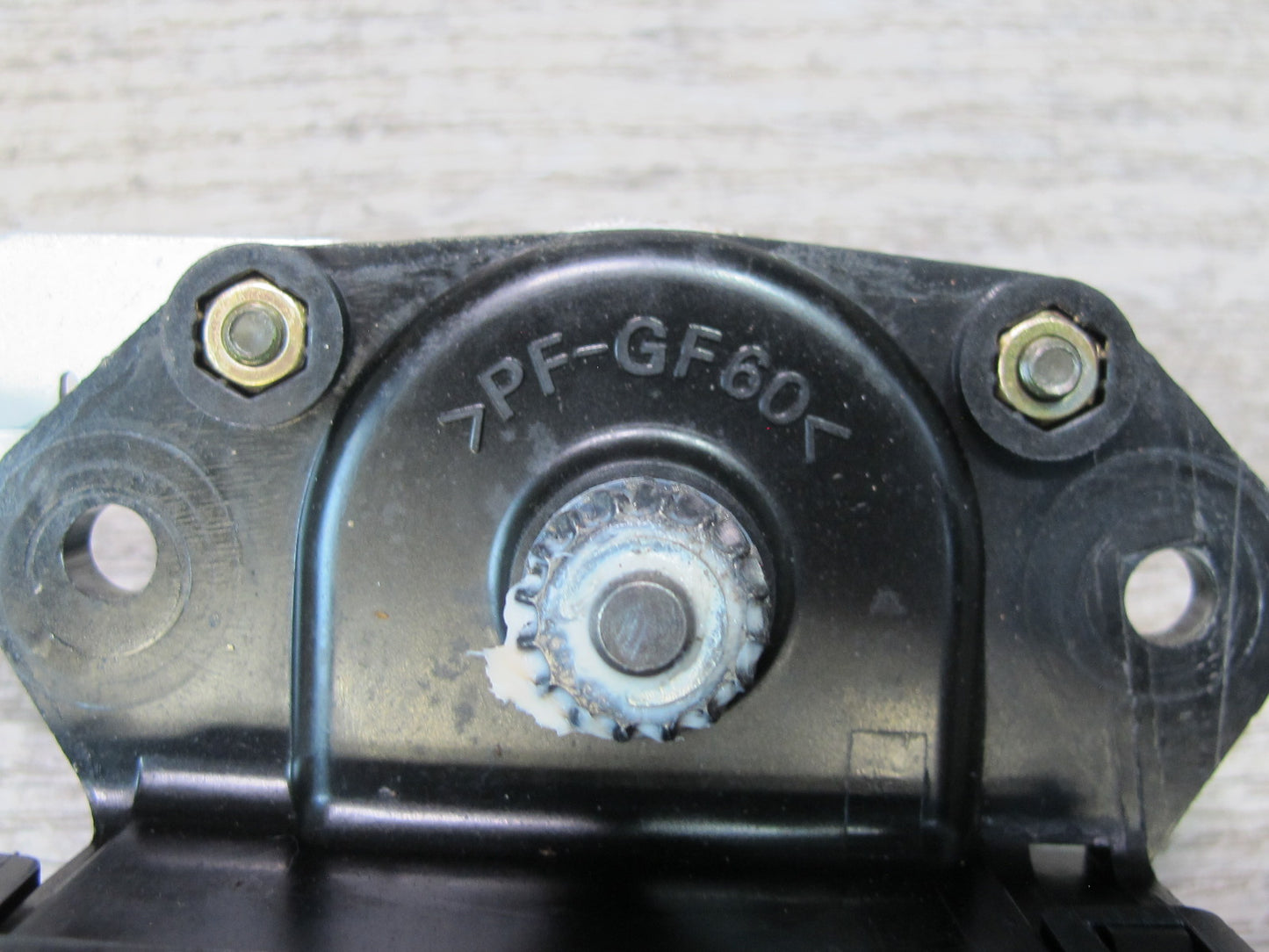 01-05 Lexus JCE10L IS300 Sunroof Motor Drive Unit 63260-53030 OEM