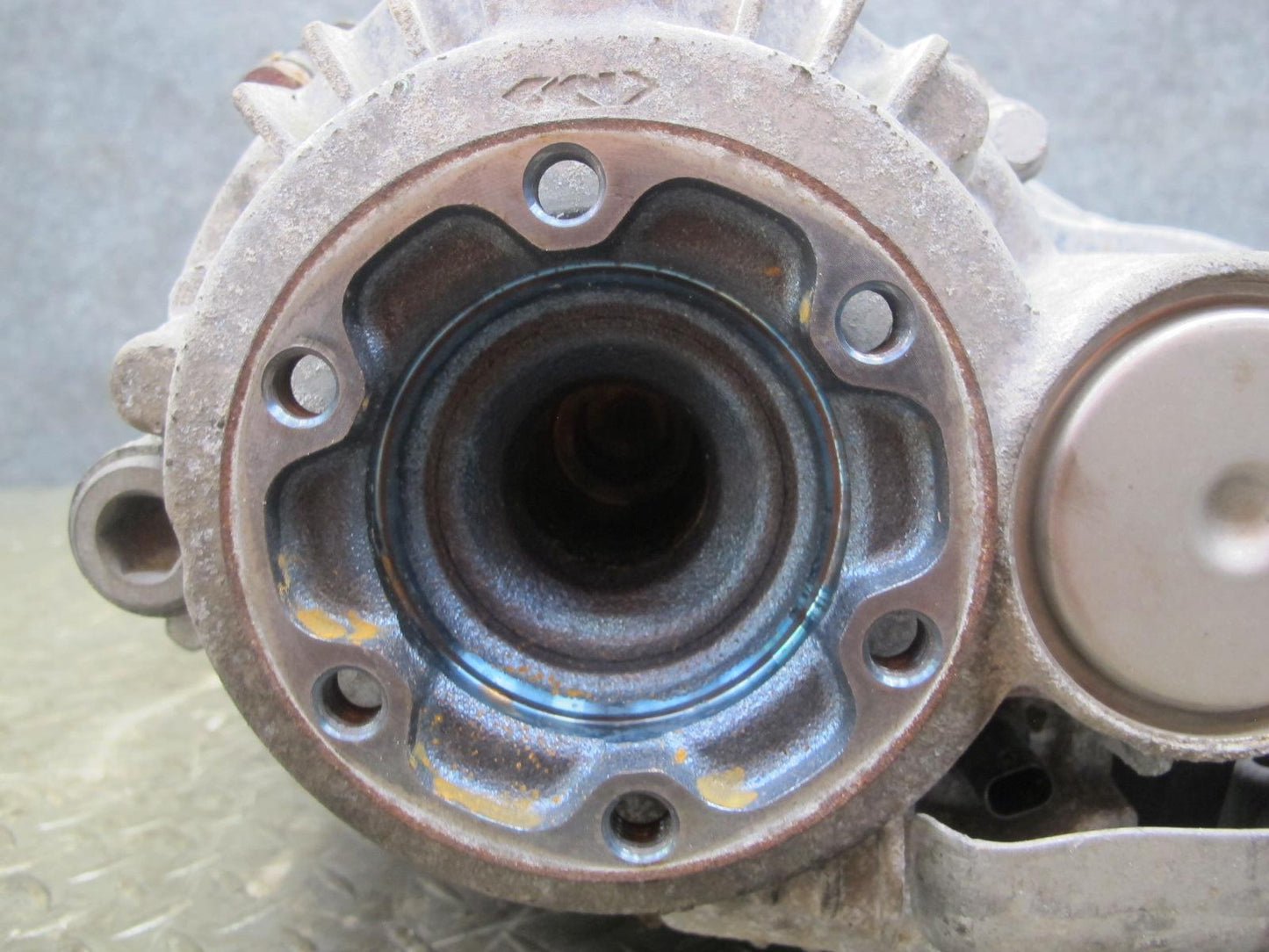 2010-2013 BMW E70 E71 X5M X6M AWD Rear Differential Carrier 3.91 Ratio 96k Miles