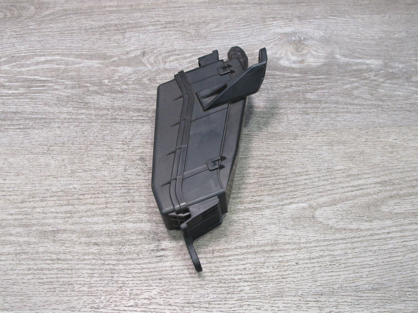 01-05 Lexus JCE10L IS300 Engine Bay Relay Fuse Box OEM
