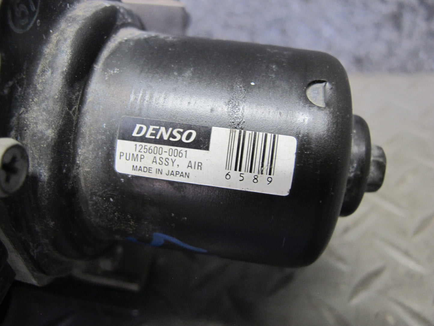 00-03 Honda S2000 2.0L Secondary Air Injection Pump 125600-0061 OEM