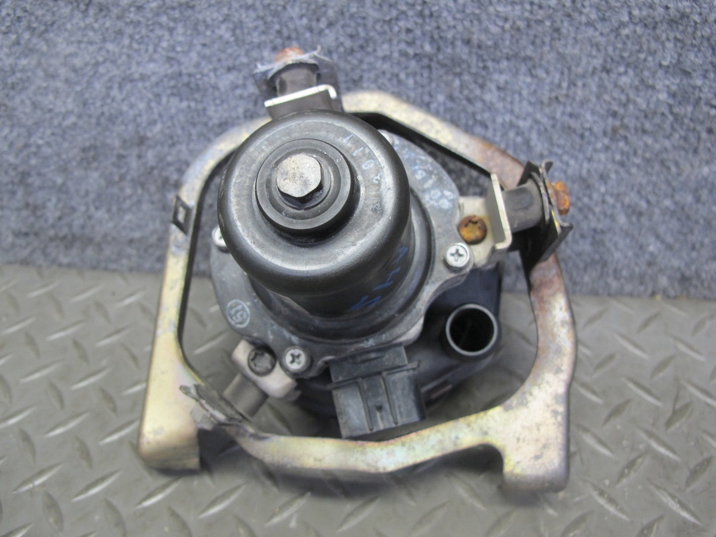 00-03 Honda S2000 2.0L Secondary Air Injection Pump 125600-0061 OEM