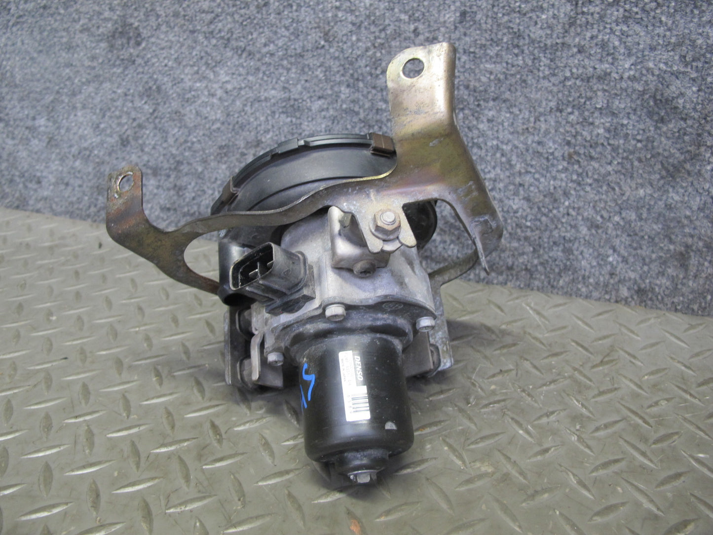 00-03 Honda S2000 2.0L Secondary Air Injection Pump 125600-0061 OEM