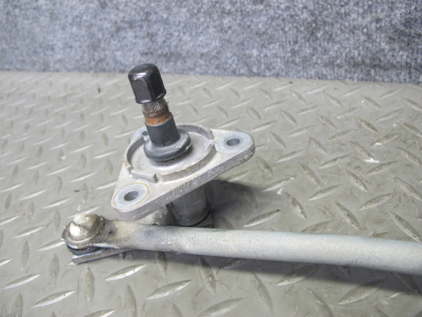 00-09 Honda S2000 Windshield Wiper Transmission Linkage w Motor OEM