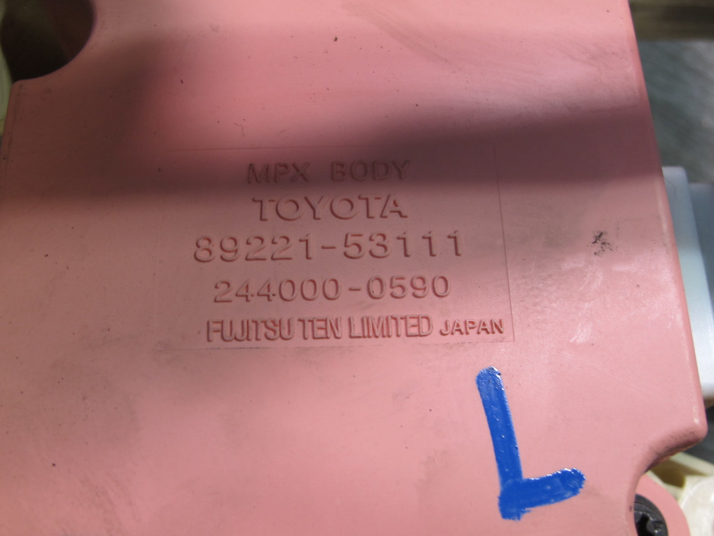 02-05 Lexus IS300 JCE10L Left Junction Fuse Relay Box w Multiplex Module OEM