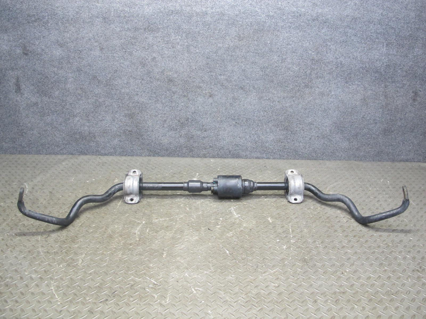 2010-2013 BMW E70 E71 E72 AWD Front Active Suspension Stabilizer Sway Bar