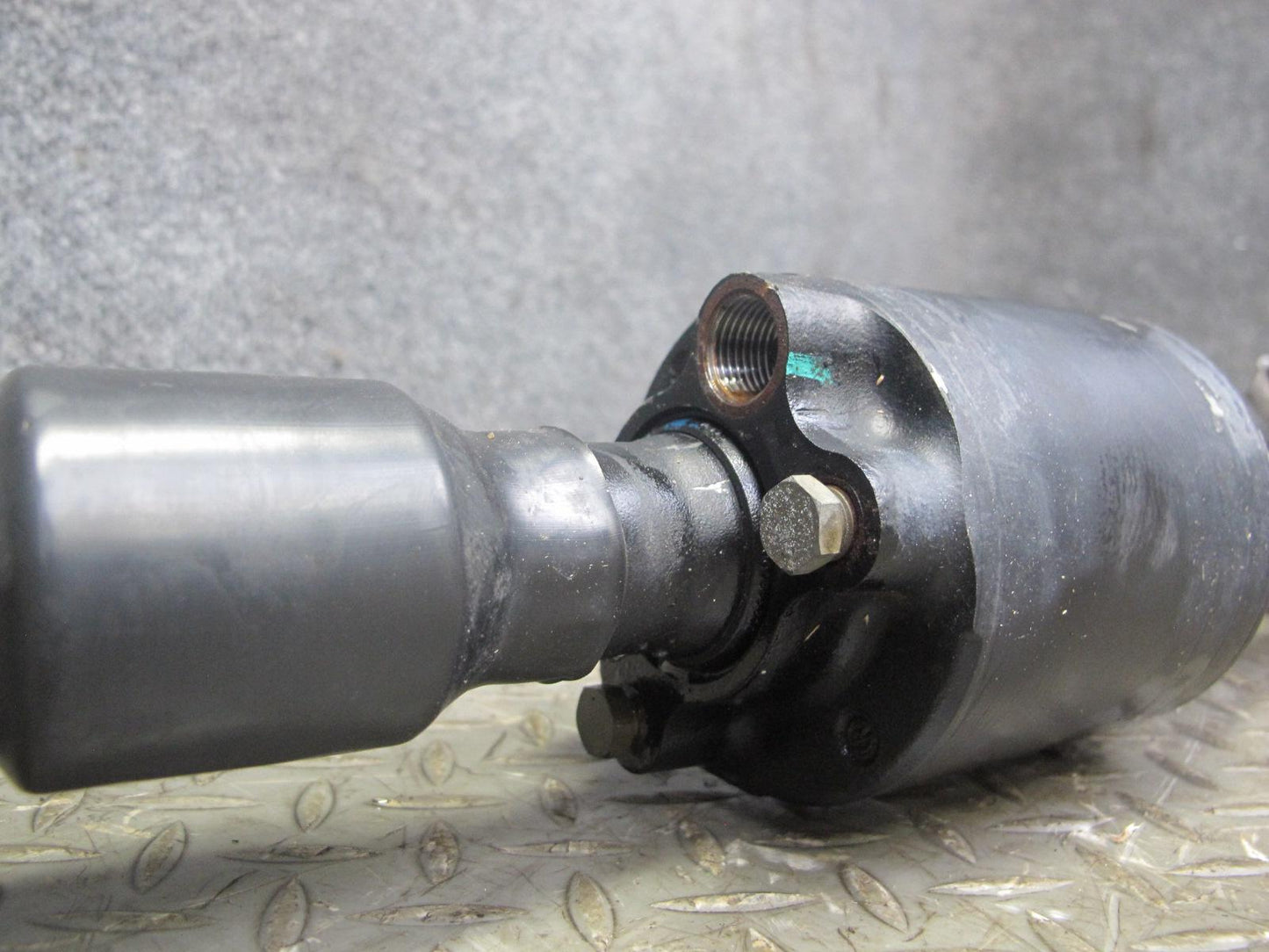 2010-2013 BMW E70 E71 E72 AWD Front Active Suspension Stabilizer Sway Bar