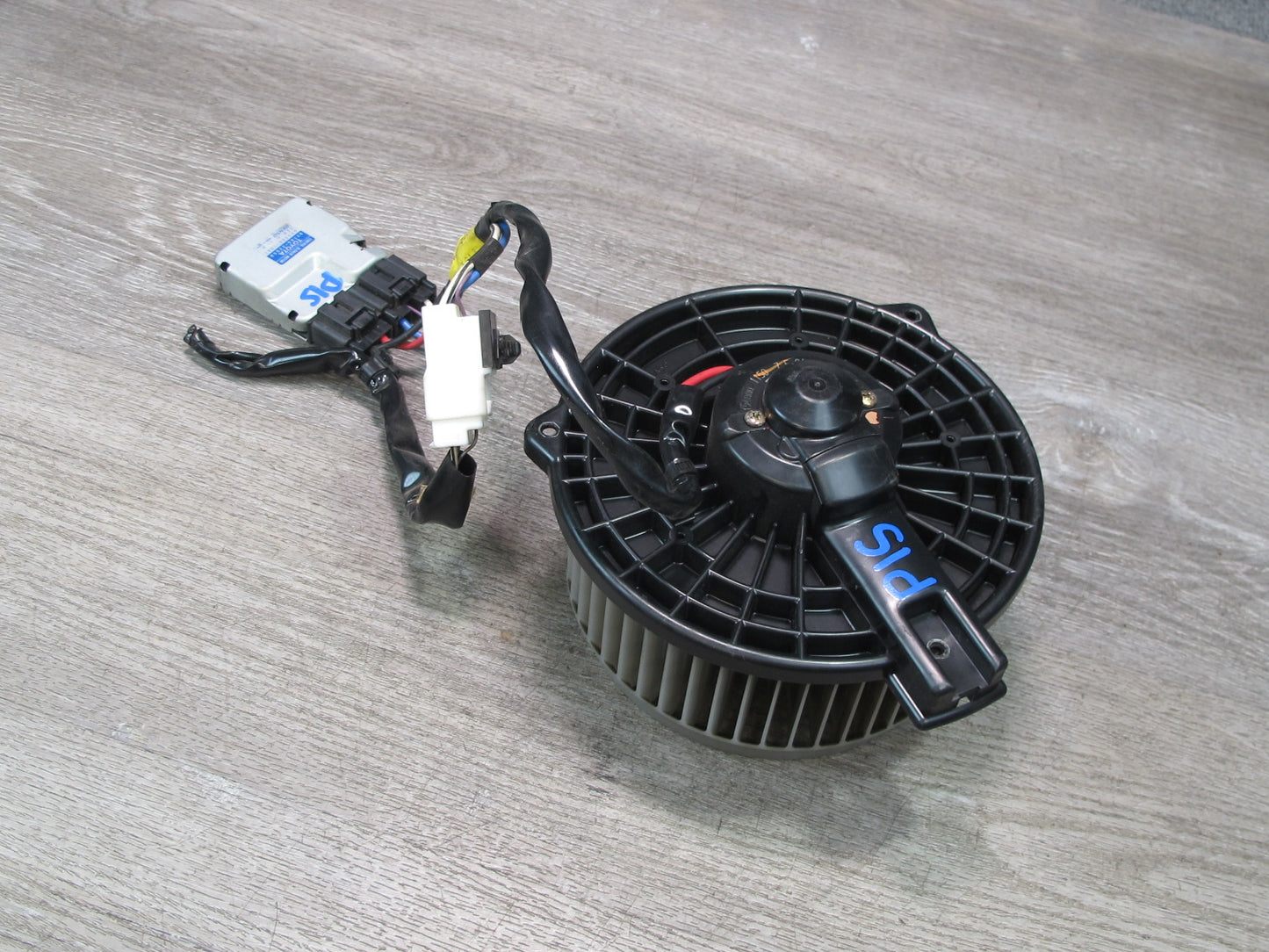 01-05 Lexus JCE10L IS300 A/C Heater Blower Motor Fan w Control Module Set OEM