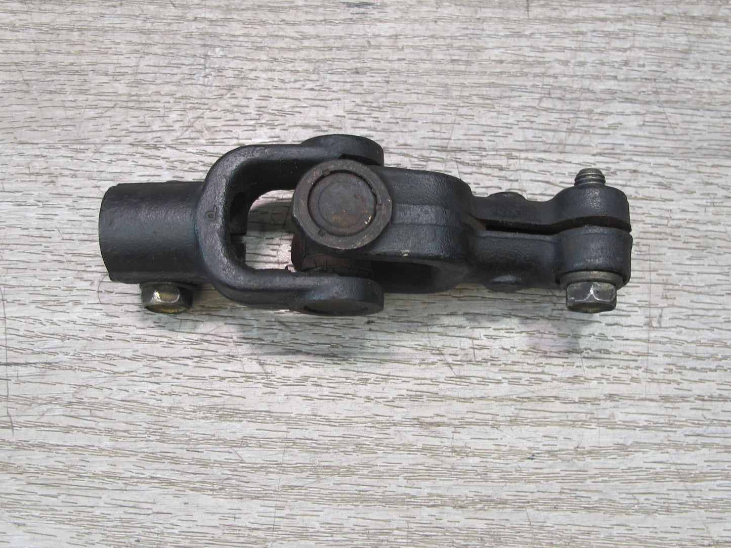 01-05 Lexus IS300 JCE10L Steering Shaft U Joint Coupling OEM