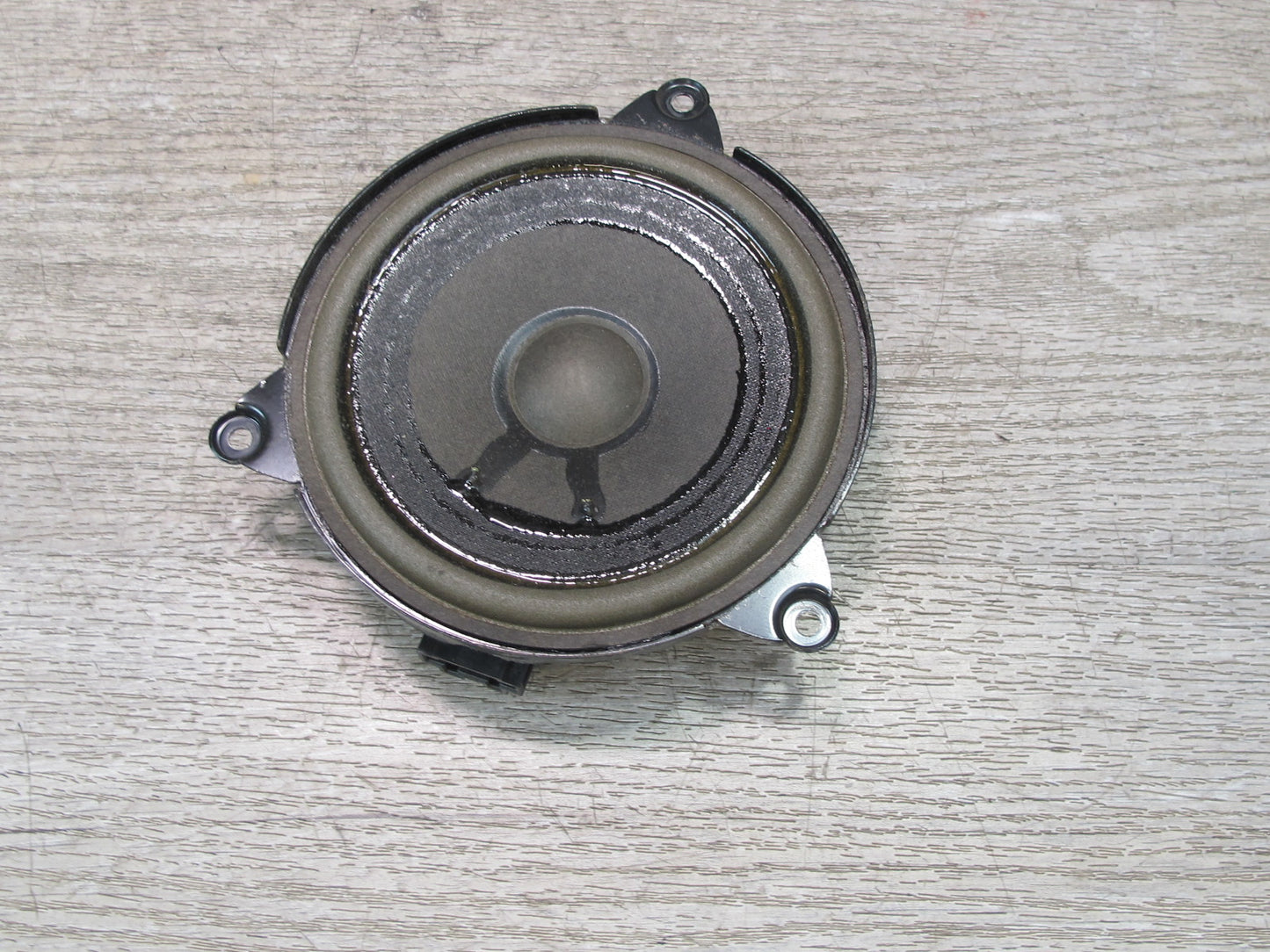 01-06 BMW E46 3-SERIES Convertible Set of 2 Rear Harman Kardon Speaker OEM