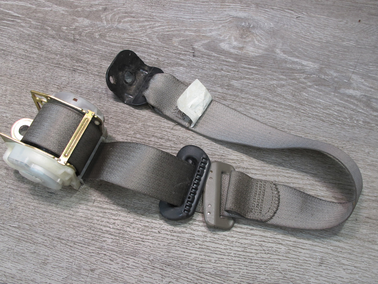 03-07 HUMMER H2 REAR RIGHT & LEFT SIDE SEATBELT RETRACTOR SET OEM