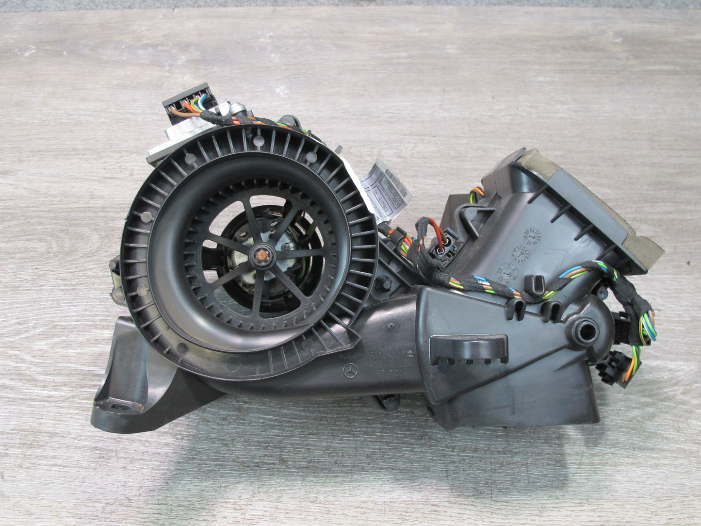 06-11 Mercedes X164 W164 GL ML Rear AC Heater Blower Motor Housing w Module OEM