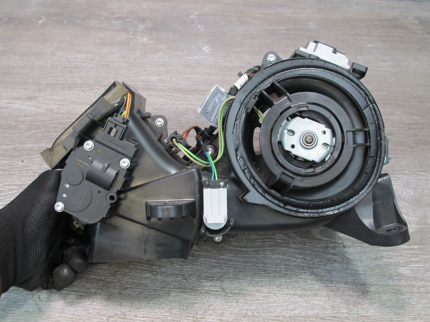 06-11 Mercedes X164 W164 GL ML Rear AC Heater Blower Motor Housing w Module OEM