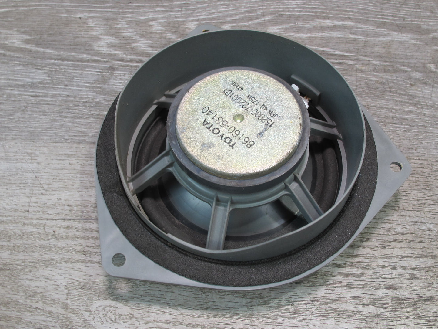 01-05 Lexus JCE10L IS300 Set of 2 Front Left & Right Door Speaker OEM