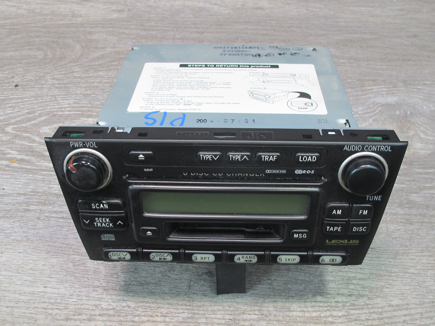 03-05 Lexus JCE10L IS300 Cassette AM FM Radio CD Player Receiver Head Unit OEM