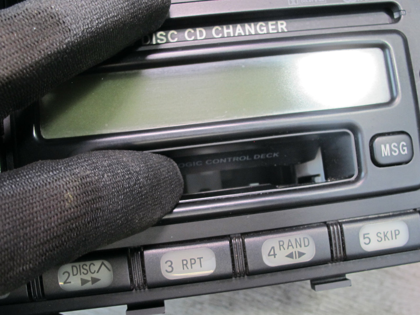 03-05 Lexus JCE10L IS300 Cassette AM FM Radio CD Player Receiver Head Unit OEM
