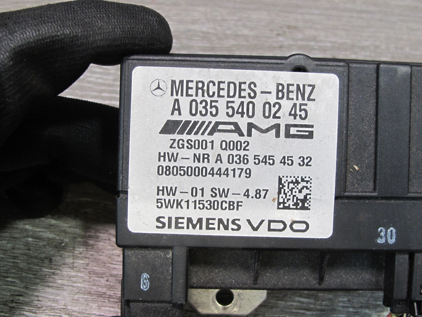 07-11 Mercedes W219 W164 CLS63 ML63 AMG Fuel Pump Motor Control Module OEM