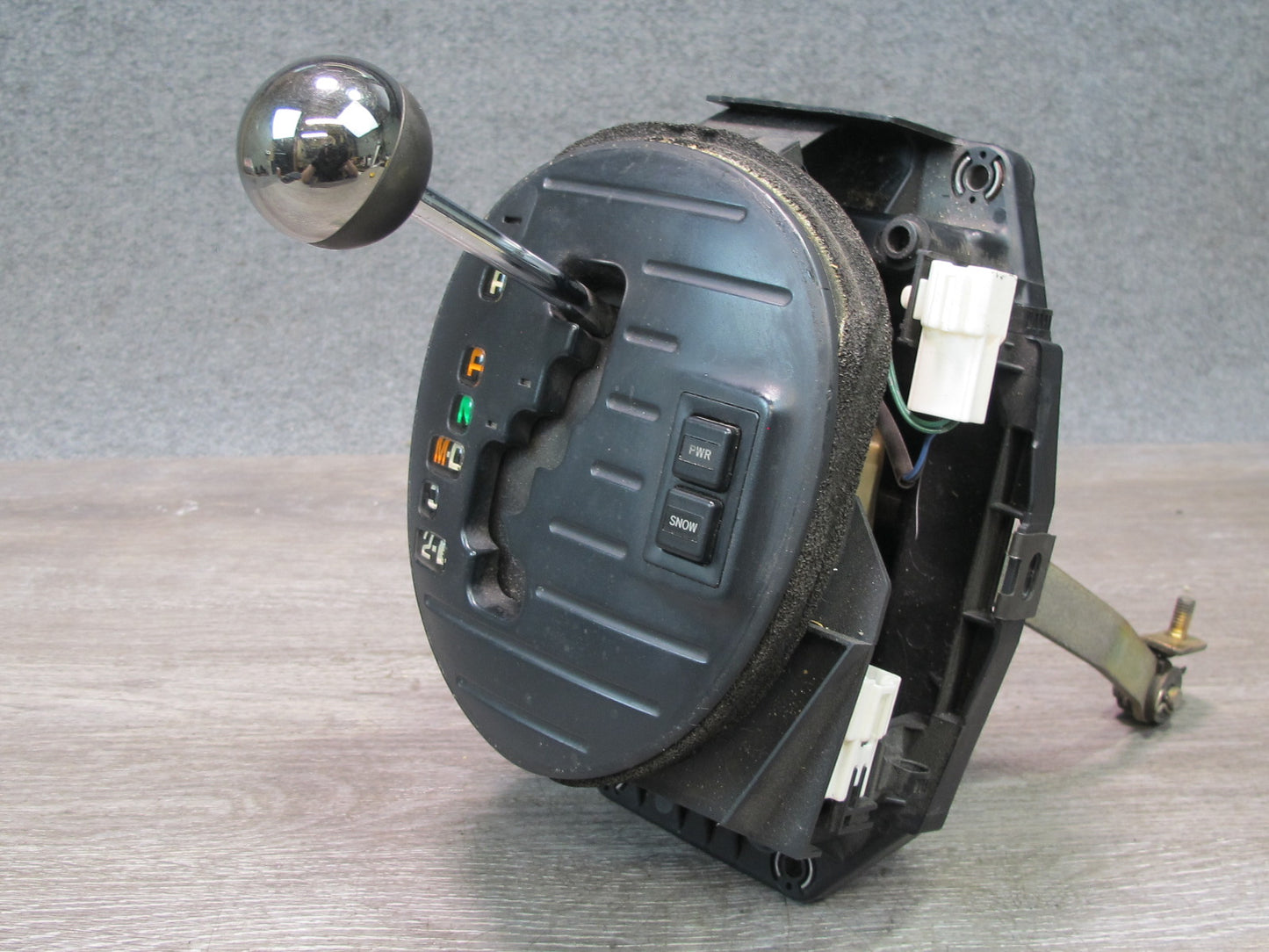 01-05 Lexus JCE10L IS300 A/T Automatic Transmission Gear Shifter w Knob OEM