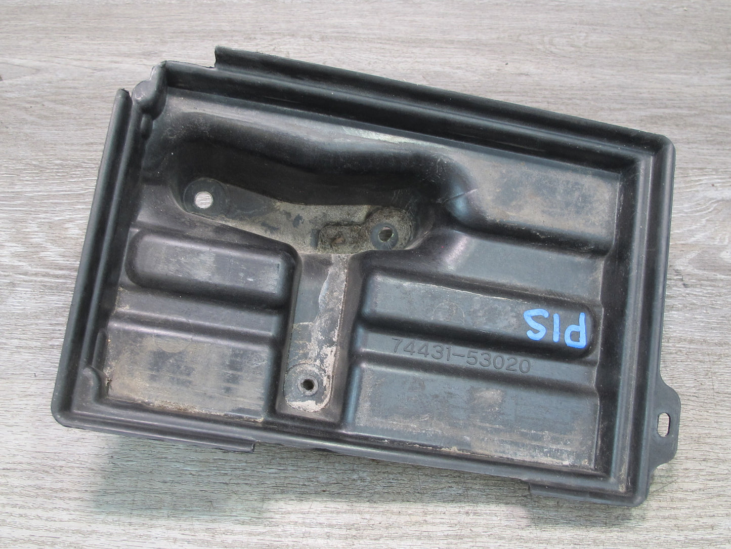 01-05 Lexus JCE10L IS300 Battery Tray Holder Bracket Set OEM