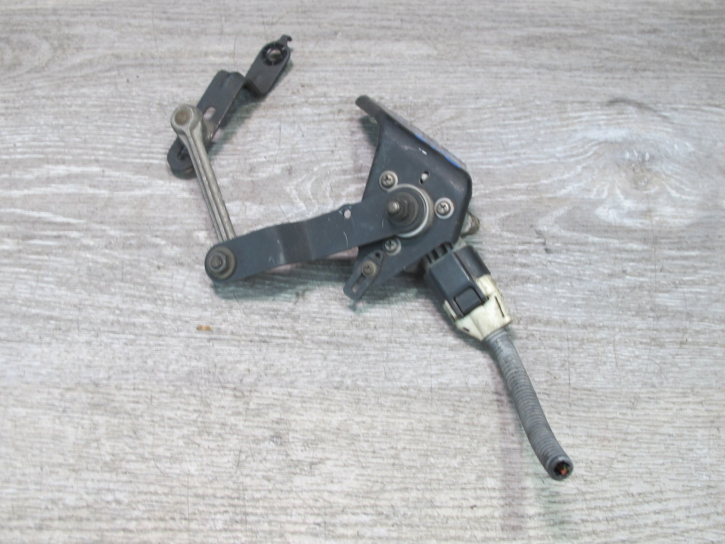01-05 Lexus JCE10L IS300 Front & Rear Suspension Height Level Sensor Set OEM
