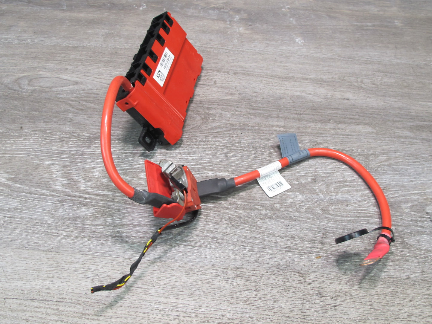 14-18 BMW F30 3-SERIES Positive Battery Fuse Box & Negative Cable Set OEM