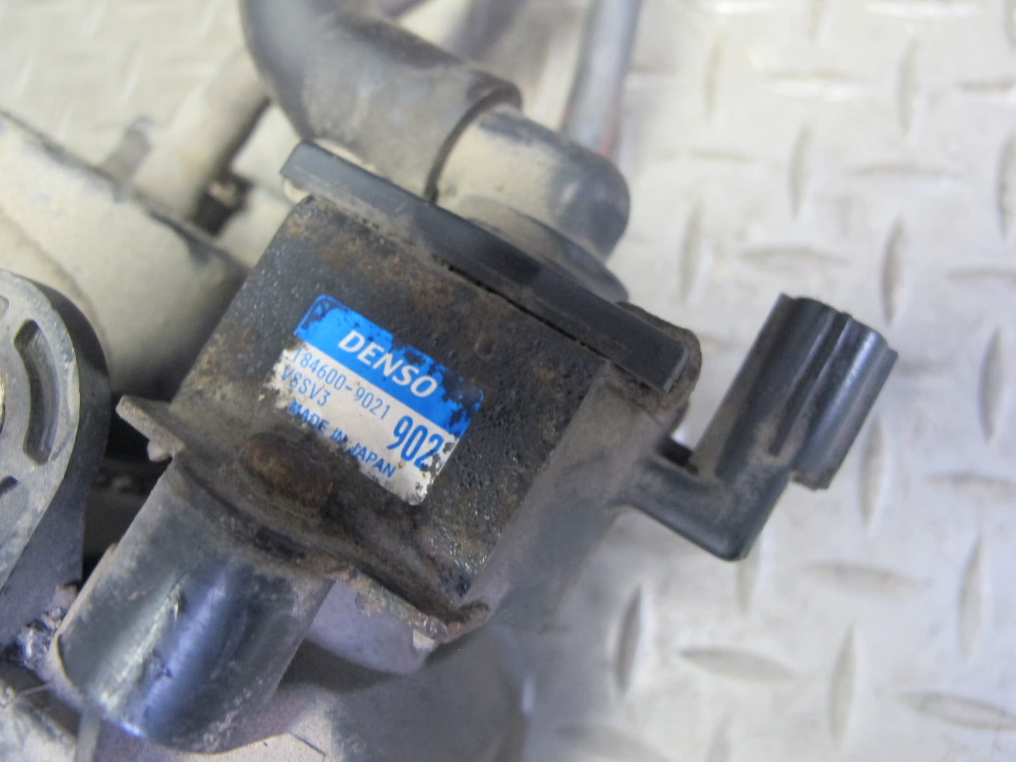 00-09 Honda S2000 Fuel Evap Vapor Charcoal Canister OEM