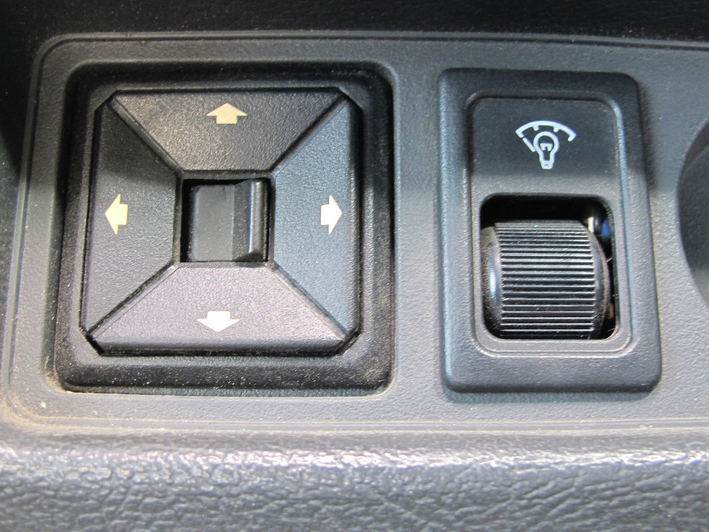 84-85 Mazda RX7 FB Under Dash Trunk Fuel Door Mirror Dimmer Switch w Trim OEM