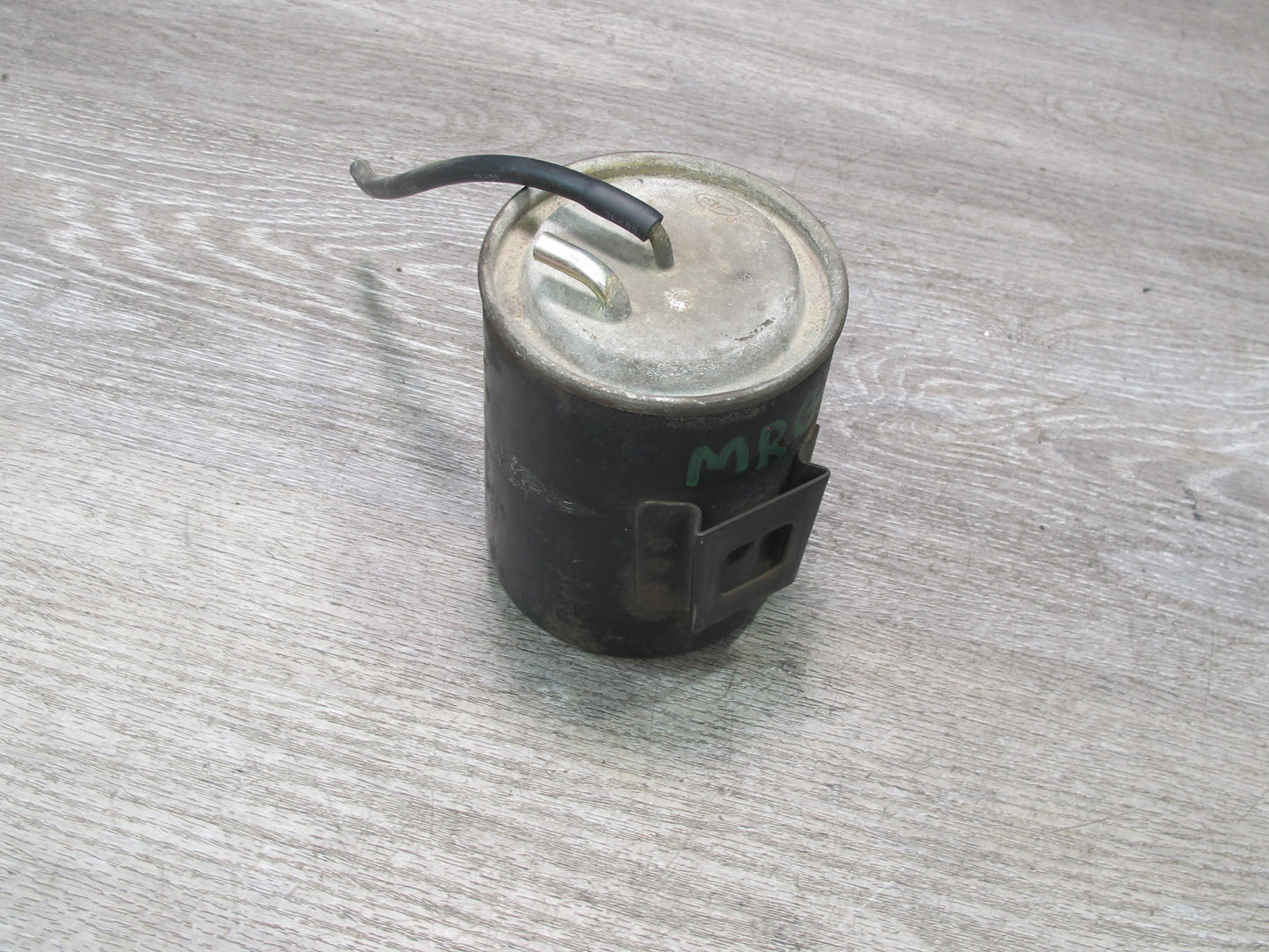 84-85 Mazda RX7 FB Fuel Evap Vapor Charcoal Canister OEM