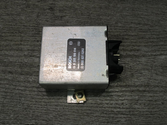 86-91 Mercedes R107 W126 Seat Belt Relay Module 0008210262 OEM