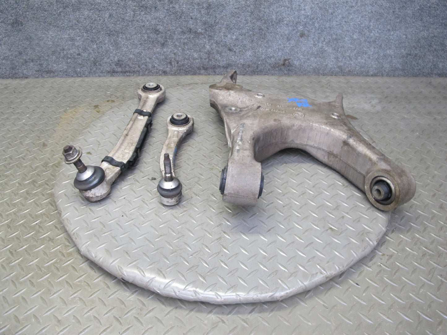 2007-2013 BMW E70 E71 E72 Rear Right Suspension Control Arm Set of 3