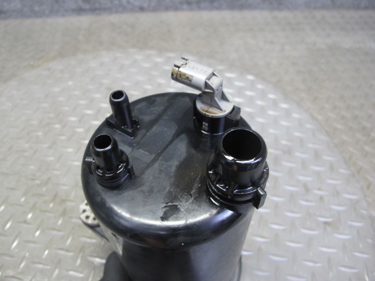 2007-2013 BMW E70 E71 Power Steering Fluid Reservoir Tank 6782286