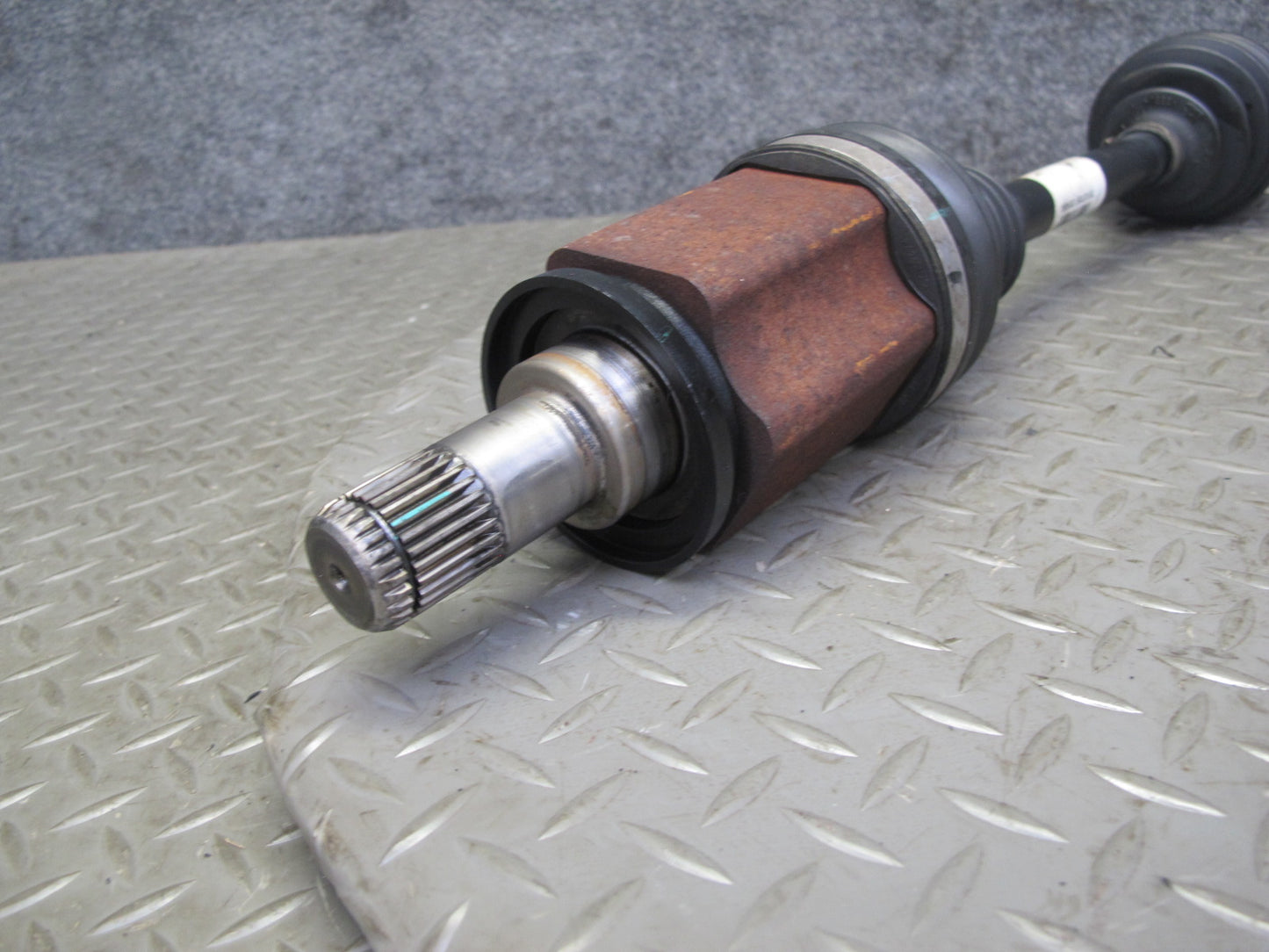 2007-2013 BMW E70 E71 AWD Front Left Suspension Axle Shaft 7622883