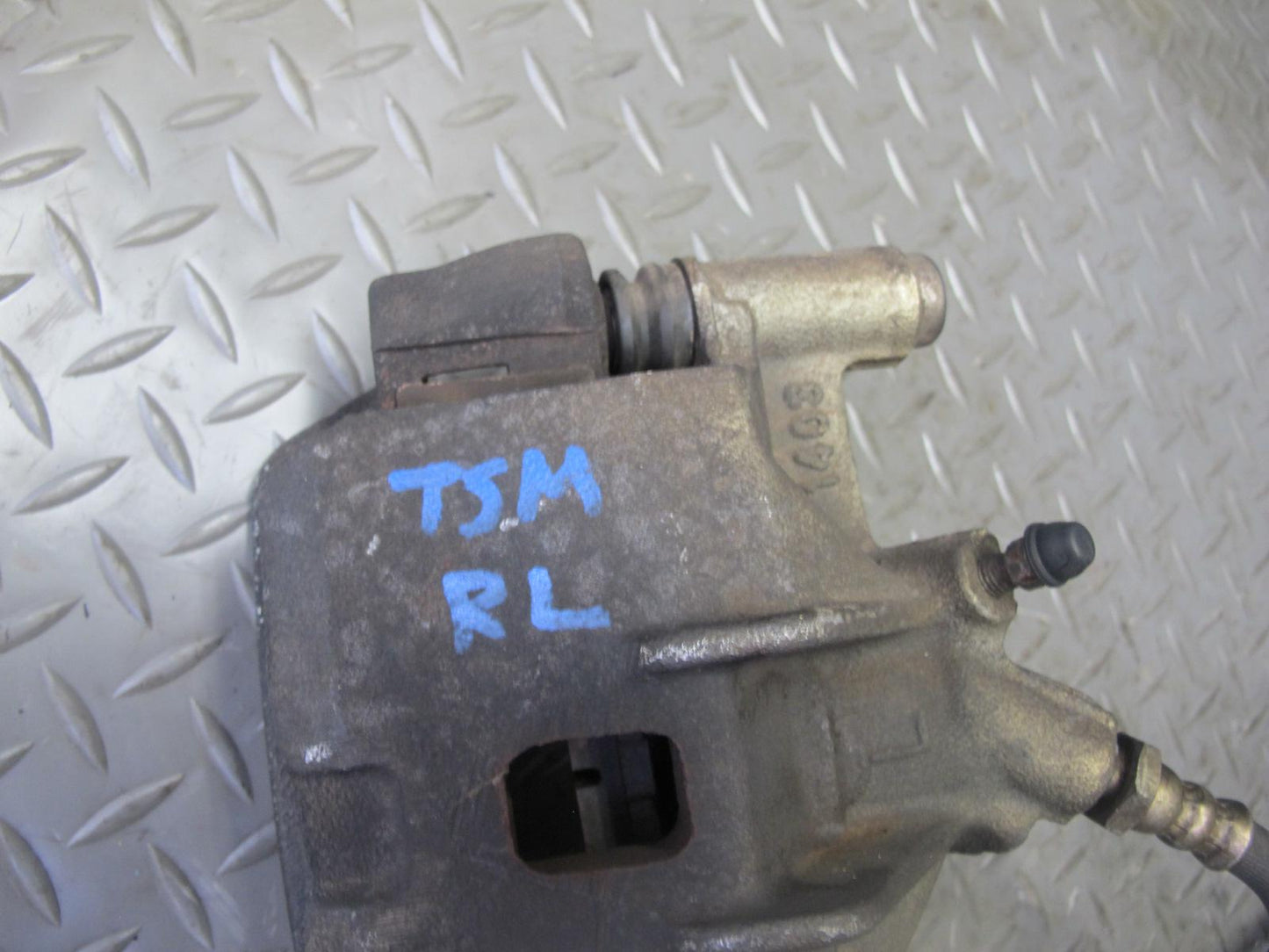 86-90 Toyota Supra MK3 Set of 2 Rear Left & Right Bake Caliper 71K Miles OEM