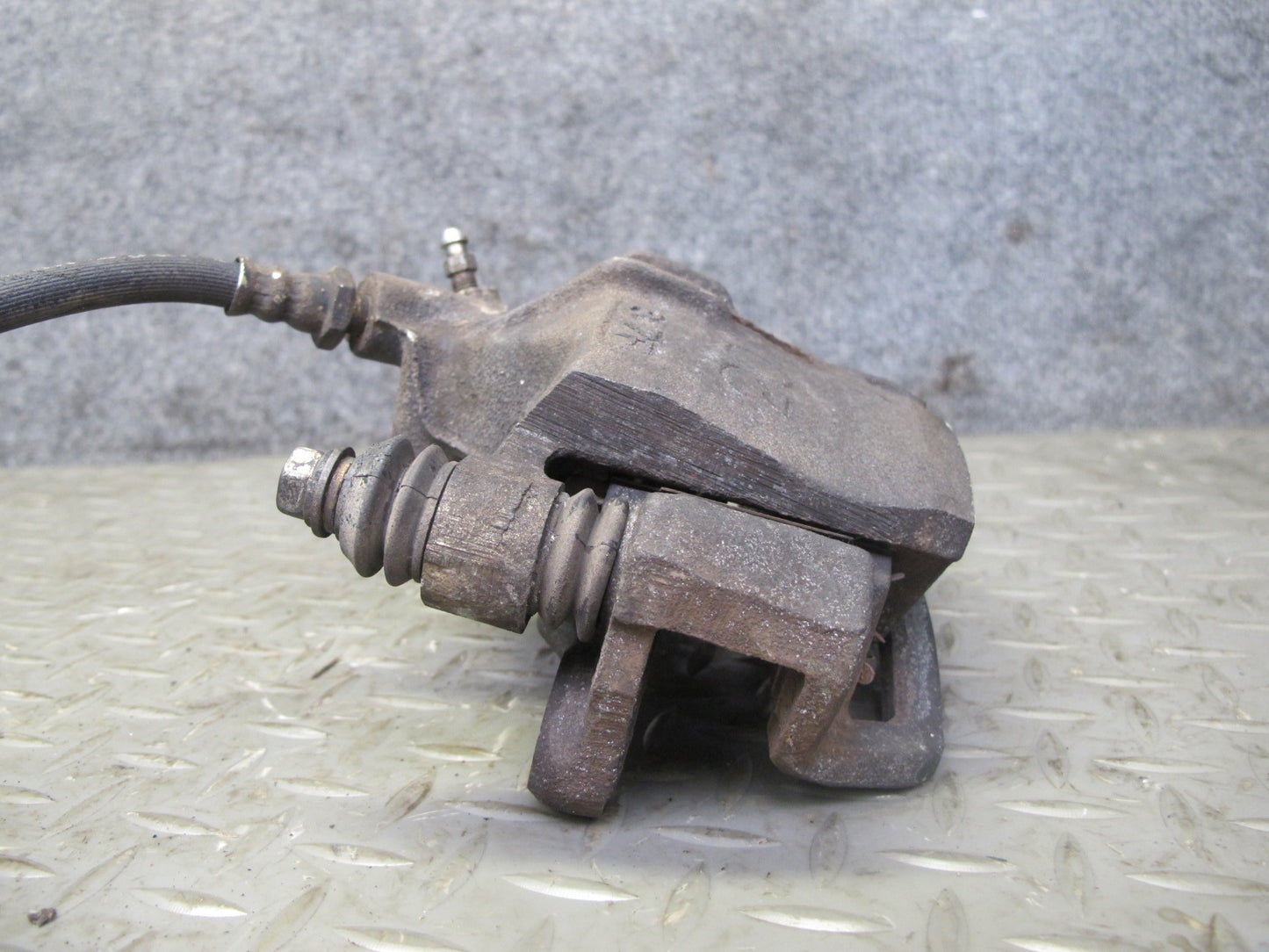 86-90 Toyota Supra MK3 Set of 2 Rear Left & Right Bake Caliper 71K Miles OEM