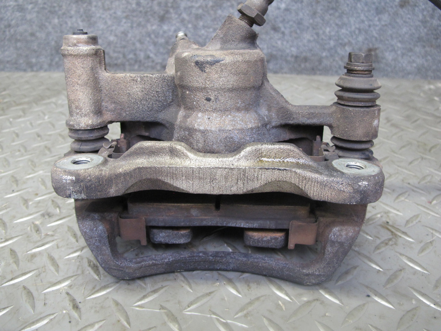 86-90 Toyota Supra MK3 Set of 2 Rear Left & Right Bake Caliper 71K Miles OEM