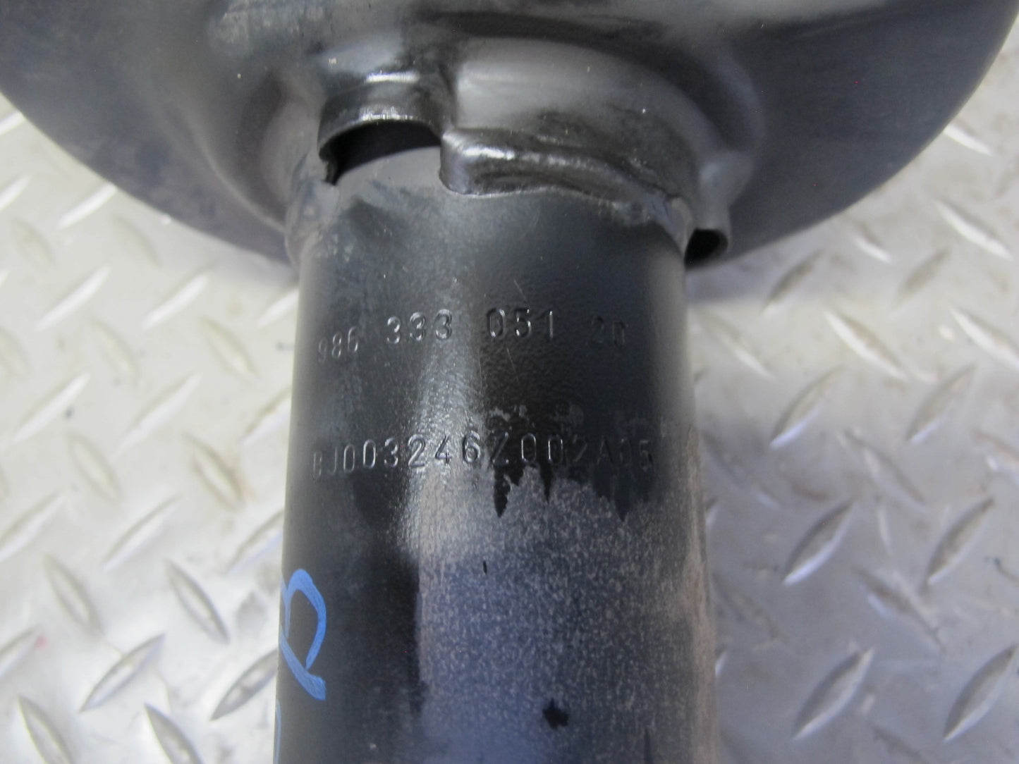 1997-2004 Porsche Boxster 986 Front Left & Right Side Strut Shock Absorber Set