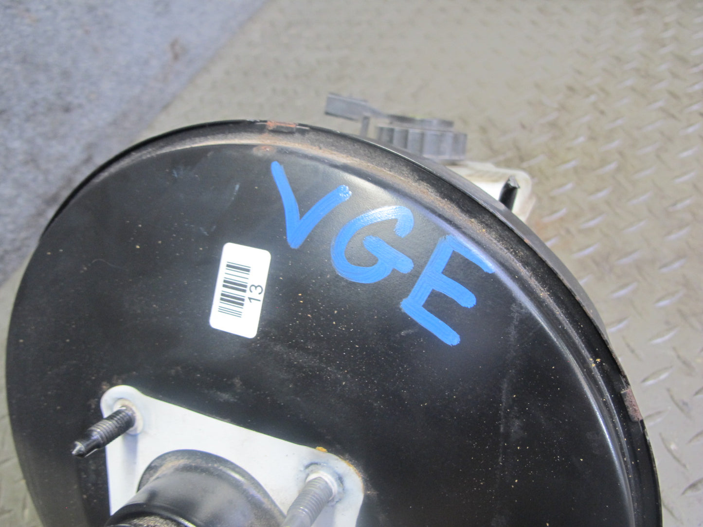 2008 VW Golf R32 MK5 VR6 Brake Master Cylinder Booster Fluid Reservoir OEM