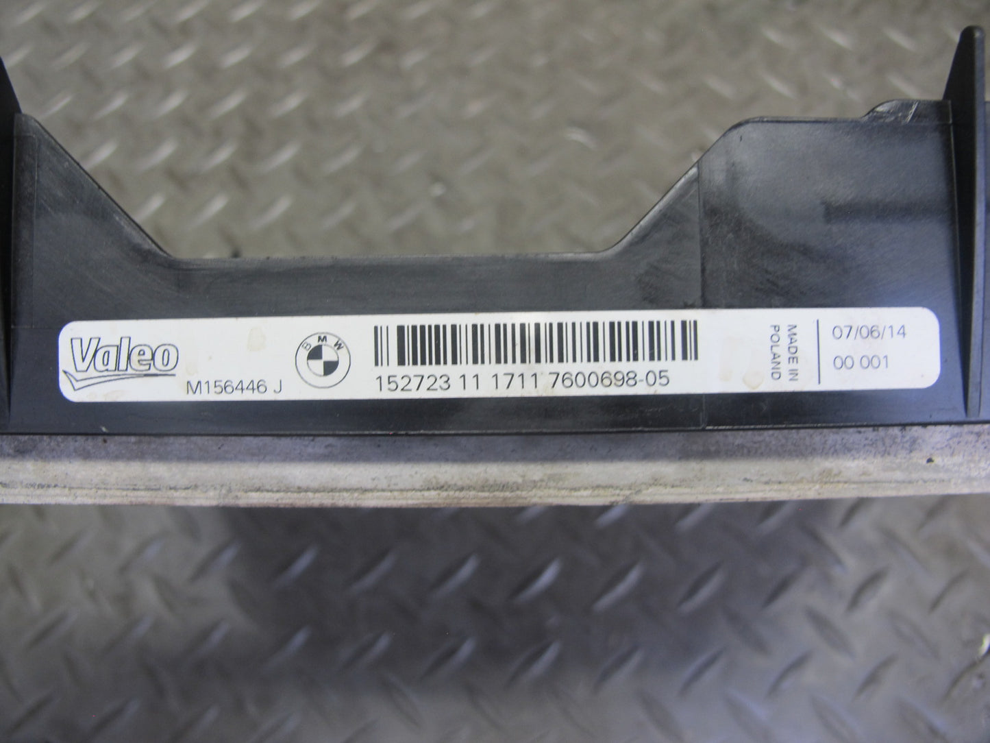 14-15 BMW F30 F31 F32 F33 F34 N55 Engine Oil Cooler 7618360 OEM