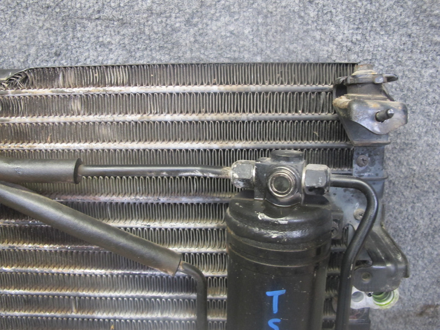88-92 Toyota Supra MA70 AC Air Condition Condenser w Dryer Tank & Hose Lines OEM