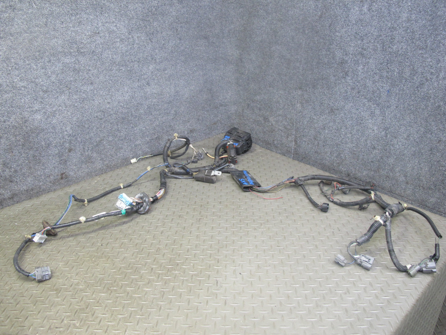 2002 Honda S2000 2.0L F20C M/T Engine Bay Body Wire Wiring Harness Set OEM