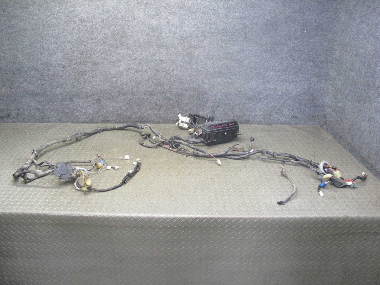86-90 Toyota Supra MK3 7MGE Engine Bay Wire Wiring Harness w Fuse Relay Box OEM