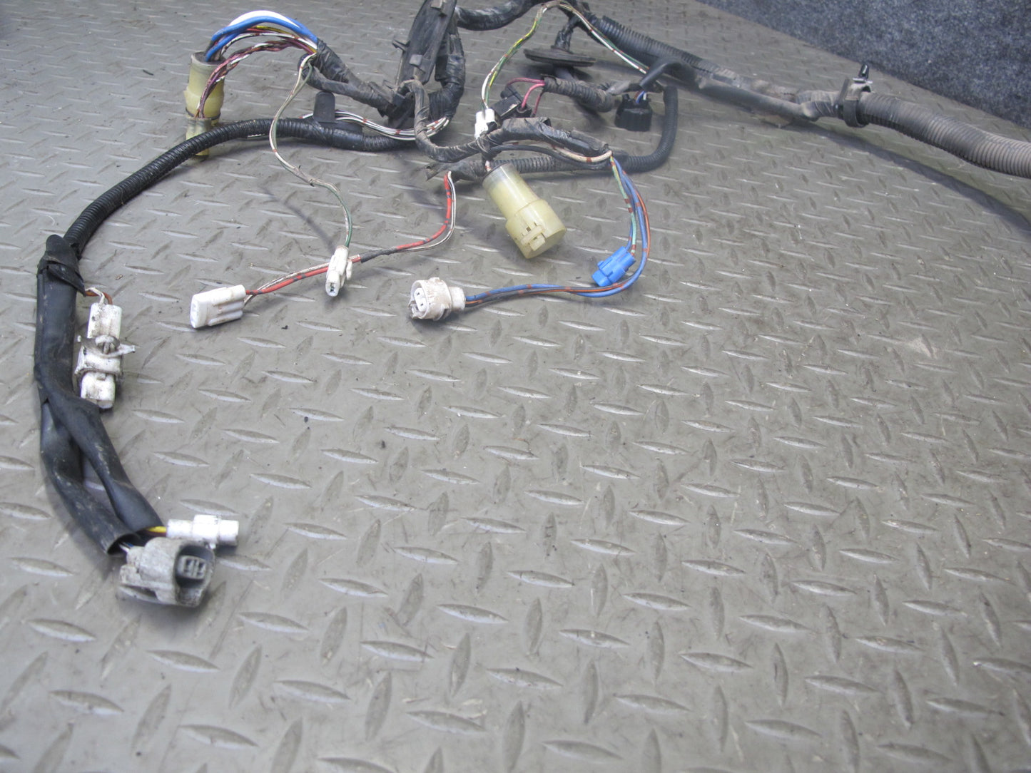 86-90 Toyota Supra MK3 7MGE Engine Bay Wire Wiring Harness w Fuse Relay Box OEM